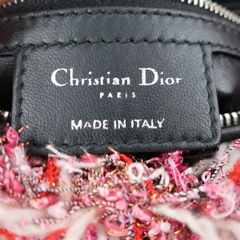 certificado de autenticidad dior|Cómo detectar una bolsa de Dior falsa: Guía de  .